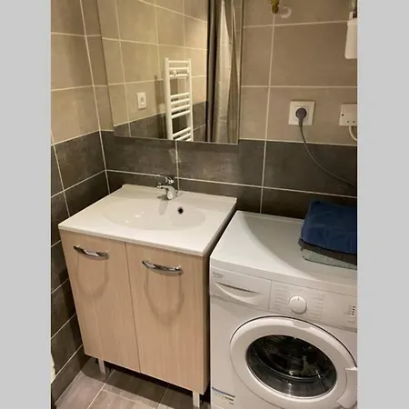 La Bâtisse De Chabot N°5 Montluçon